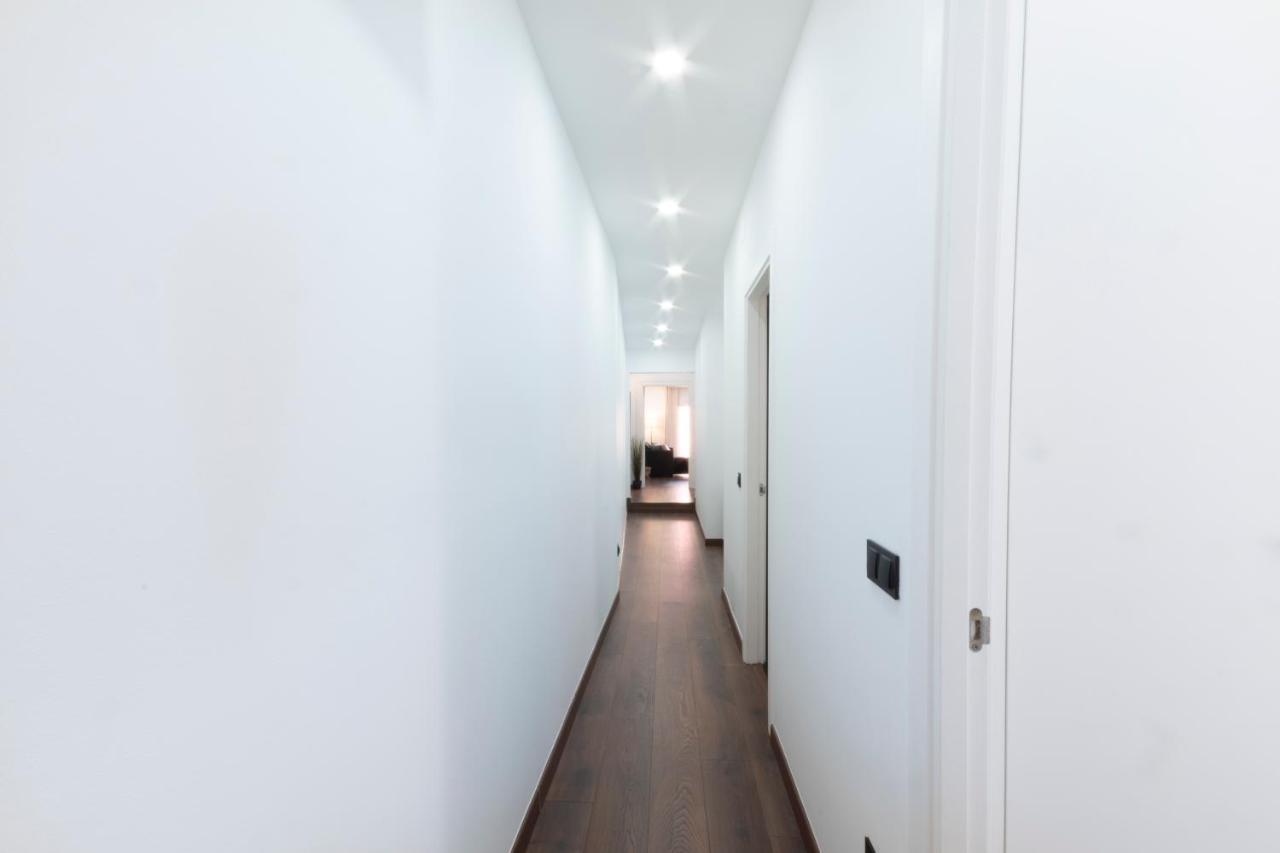 Design Apartment Placa La Font Tarragona Exterior photo